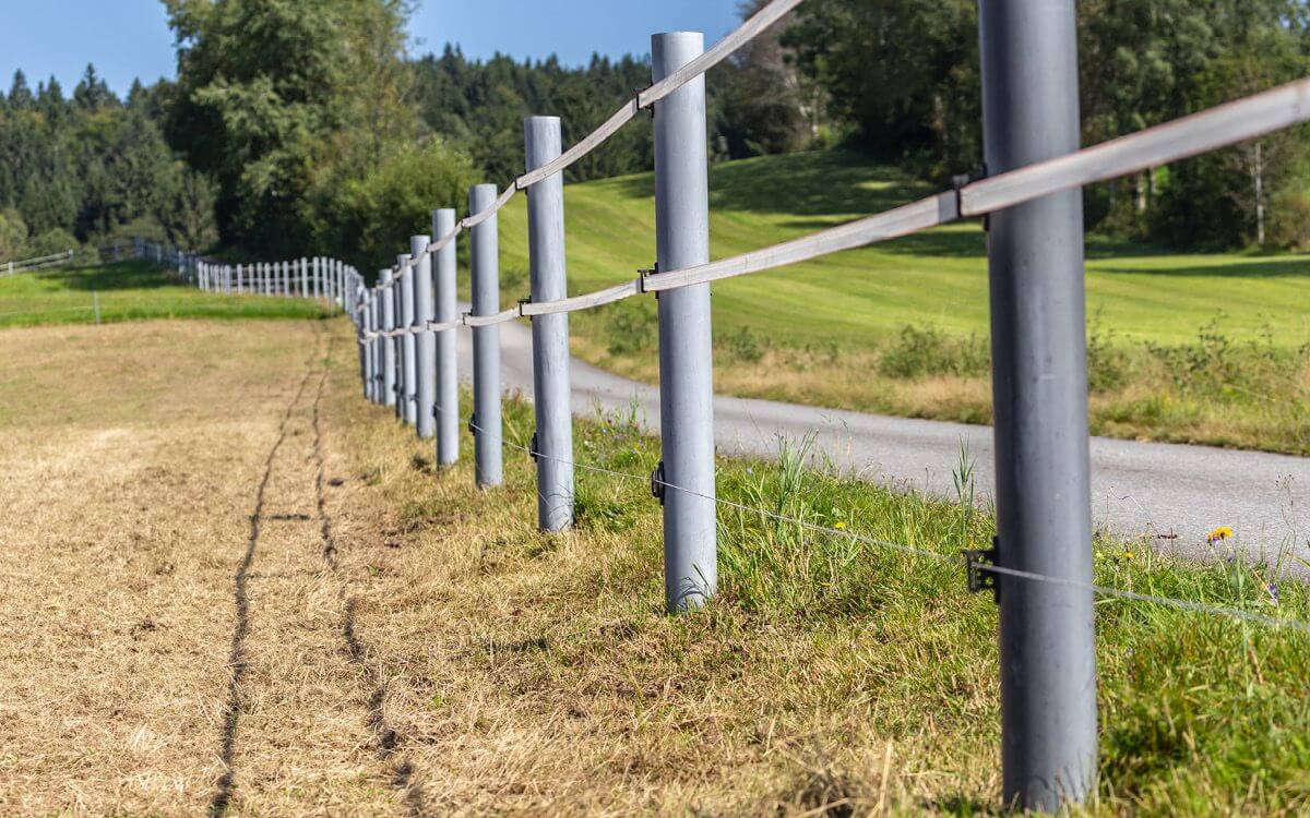 Przygotowanie ogrodzenia elektrycznego do nowego sezonu
