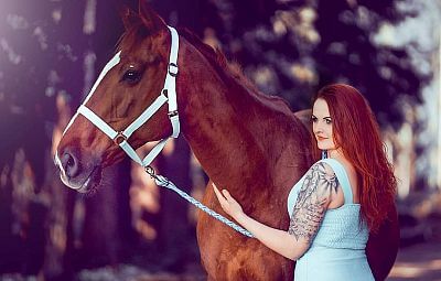 "Dzięki generatorowi ogrodzeń mogę zachować spokój przez cały dzień"
mówi zadowolona klientka Daniela