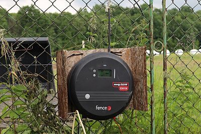 Smart Farm fencee Cloud u podnóża Beskidów na farmie u rodziny Vels